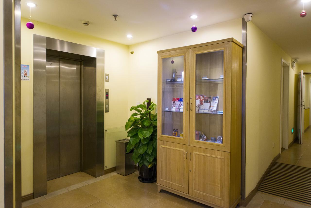 Home Inn Shanghai Century Park Exterior photo