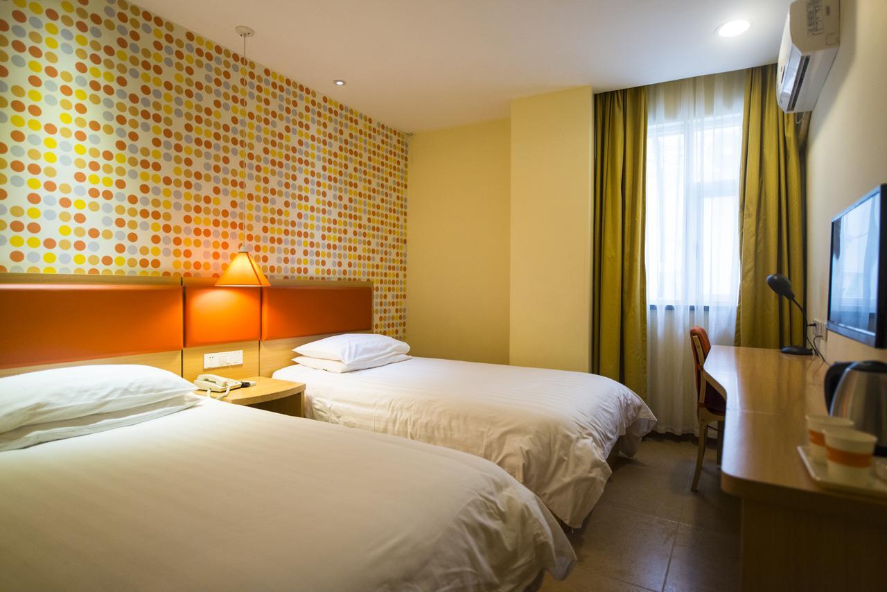 Home Inn Shanghai Century Park Exterior photo